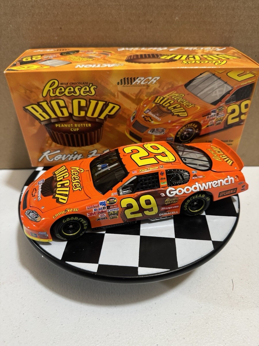 NASCAR 1/24 #29 Reese’s Kevin Harvick #29 GM Goodwrench Reese's Big Cup 2005 1/24