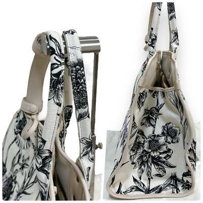Tuscan Wildflowers Ferragamo Flower Shoulder Bag | eBay Tuscan Wildflowers Ferragamo Flower Shoulder Bag | eBay