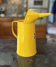 Vintage US Standard Oil Can Pitcher Metal 2 Quart Qt Pour Spout 9” SUNOCO DECAL