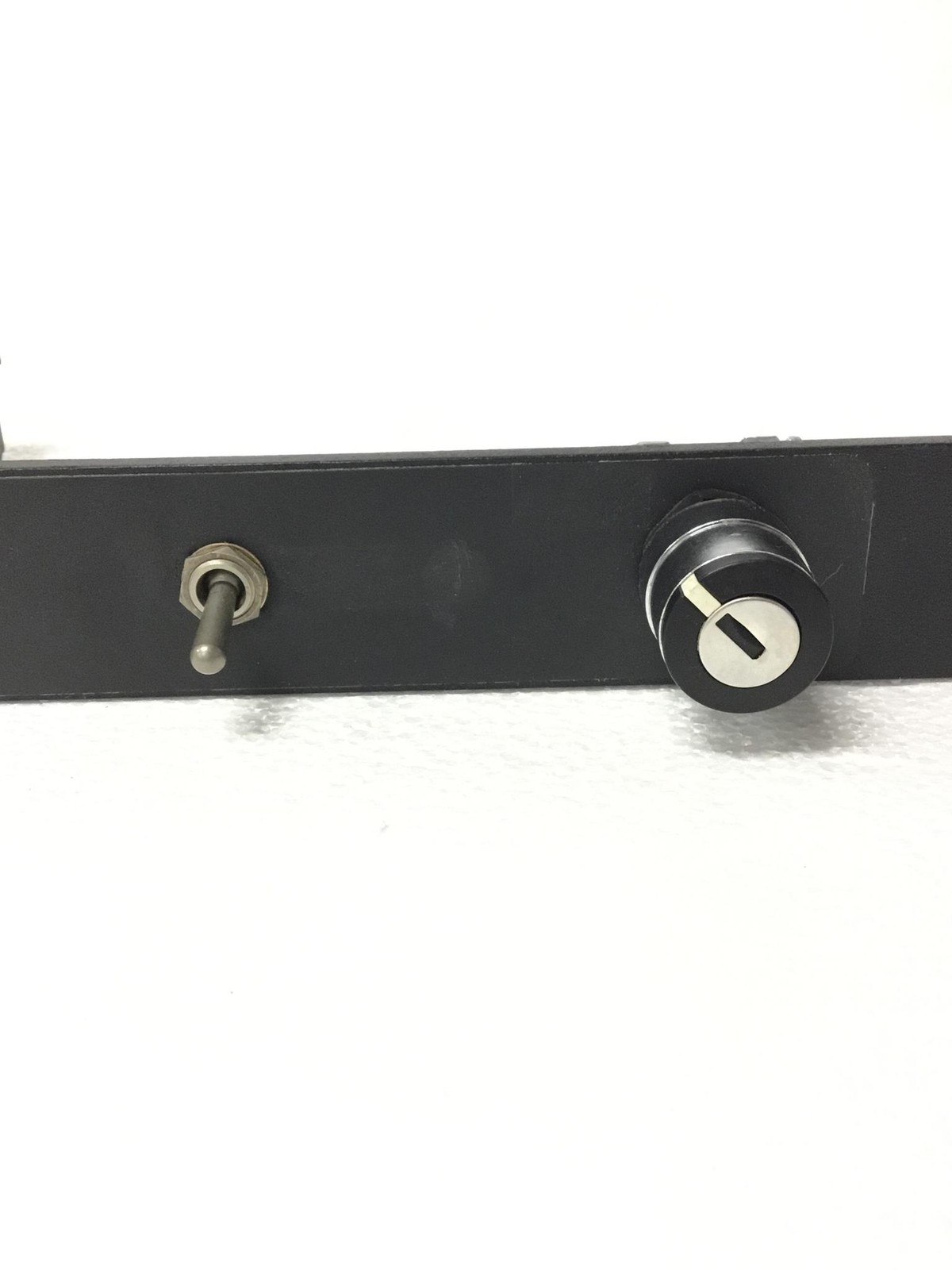 Will-Burt D-TEC II, Sensor For D-TEC Safety System WORKING FREE SHIPPING, no key