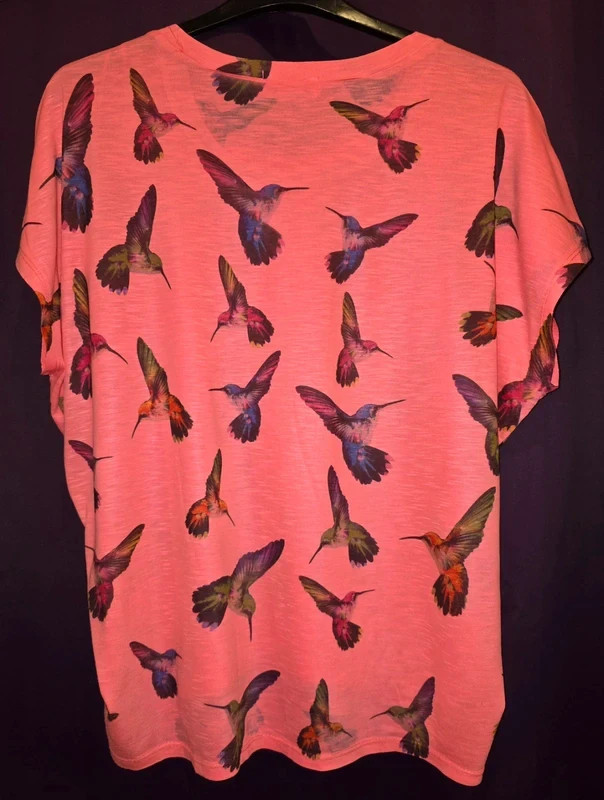 Voulez Vous Pink Hummingbird Print Top - Size S/M image 3
