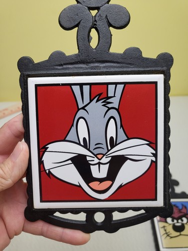 Vintage Warner Bros 1992 Looney tunes Wall Trivet Set FLAW - Picture 2 of 9