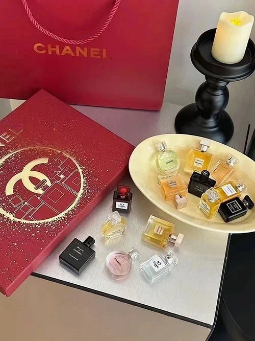 Lote de 14 juegos de muestra de fragancia Chanel para él y para su perfume Foto 3 de 3