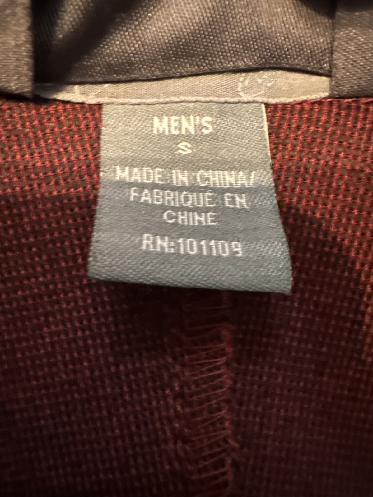 Cloudveil Maroon Softshell Zip Front  Jacket Mens… - image 5