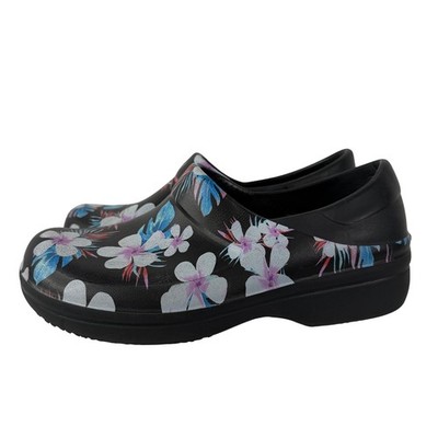 Crocs Neria Pro II Graphic Work Clogs Black Tropical Floral Slip Resistant W8