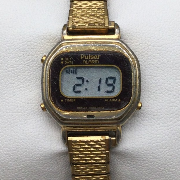 Vintage Pulsar Digital Watch Women 23mm Gold Tone Y476-4030 Alarm Vintage Pulsar Digital Watch Women 23mm Gold Tone Y476-4030 Alarm