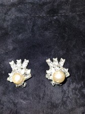 Vintage Shoe Clips, Rhinestone and Pearl simulated 