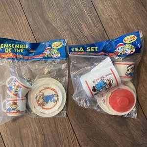 Raggedy Ann & Andy tea set