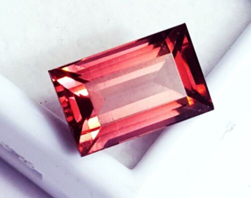 9.60 Ct Translucent Rhodolite Garnet Extremely Rare CERTIFIED Loose Gemstone - Afbeelding 1 van 8