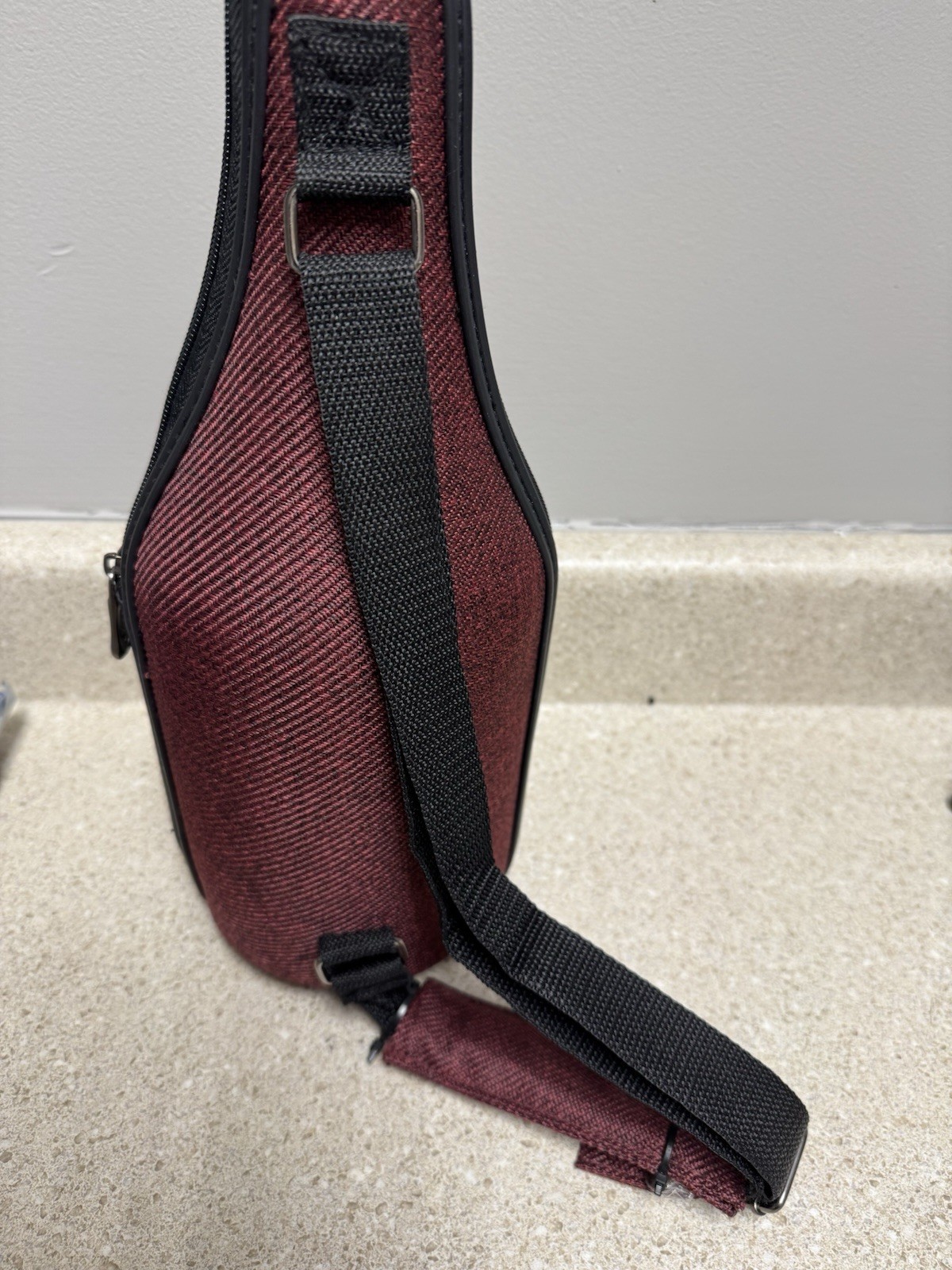 Wine Bottle Carrier Caddy O Burgundy Cooler Insulated Hand Strap