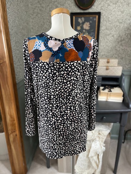 LOGO Lori Goldstein QVC Pullover Pattern Blouse R… - image 6