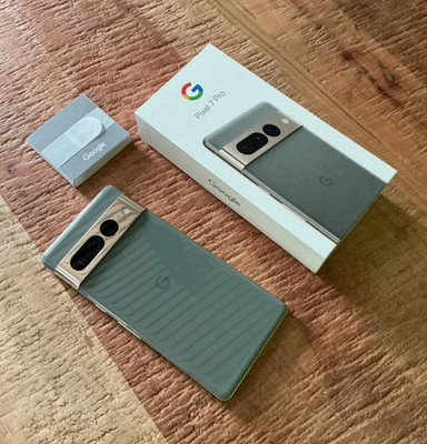Google Pixel 7 Pro Smartphone 128 GB Hazel  inkl. OVP kein Simlock