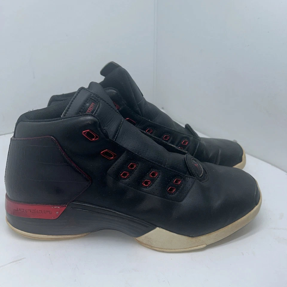Talla 9.5 - Air Jordan 17+ Retro Bulls Foto 2 de 4