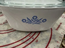 Corning Ware Vintage 1960 Blue Cornflower 1.5 Qt. Casserole Pyrex Fin Glass Lid