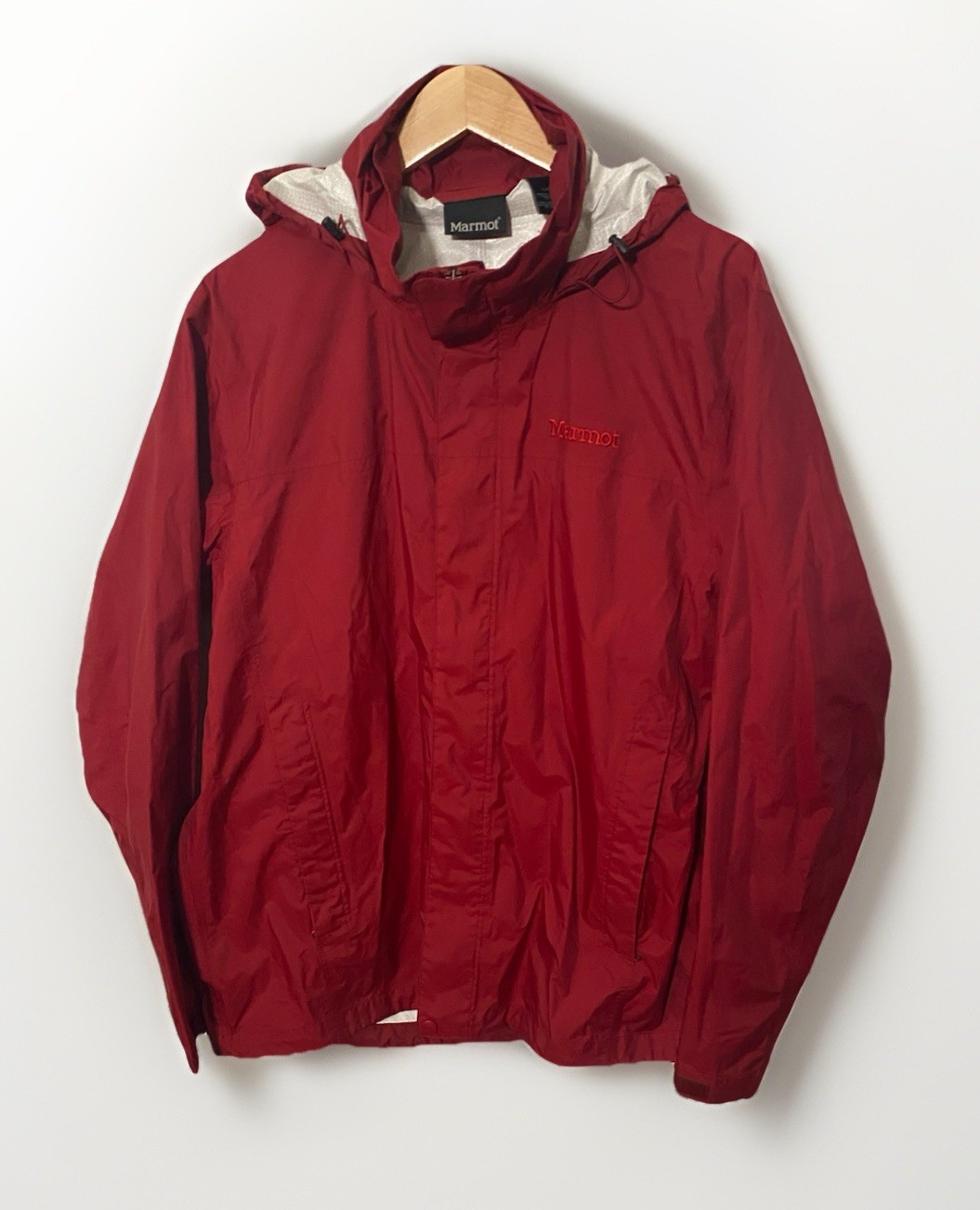 Sold Out Marmot PreCip Rain Jacket Men L Burgundy Red Hood Vent Full Zip 41200