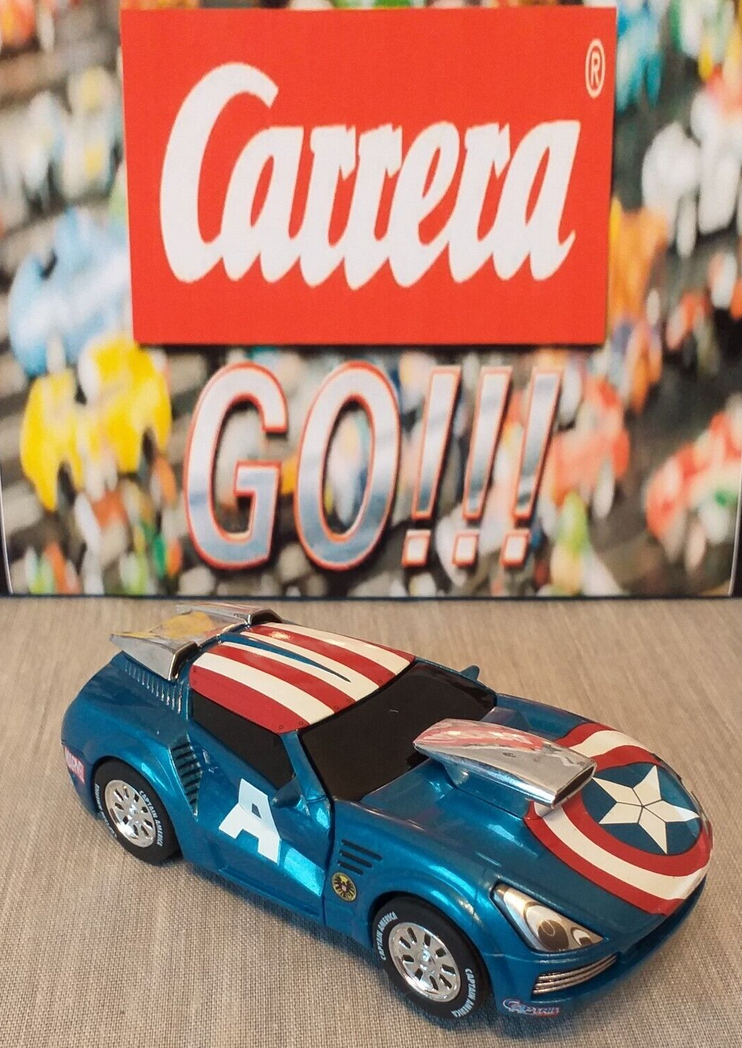 Carrera GO! Marvel The Avengers Captain America Stormer 1:43 Scale PreLoved Gift