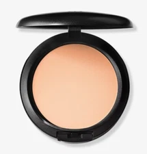 NW22 Mac Studio Fix Powder Plus Foundation 0.52 oz 
