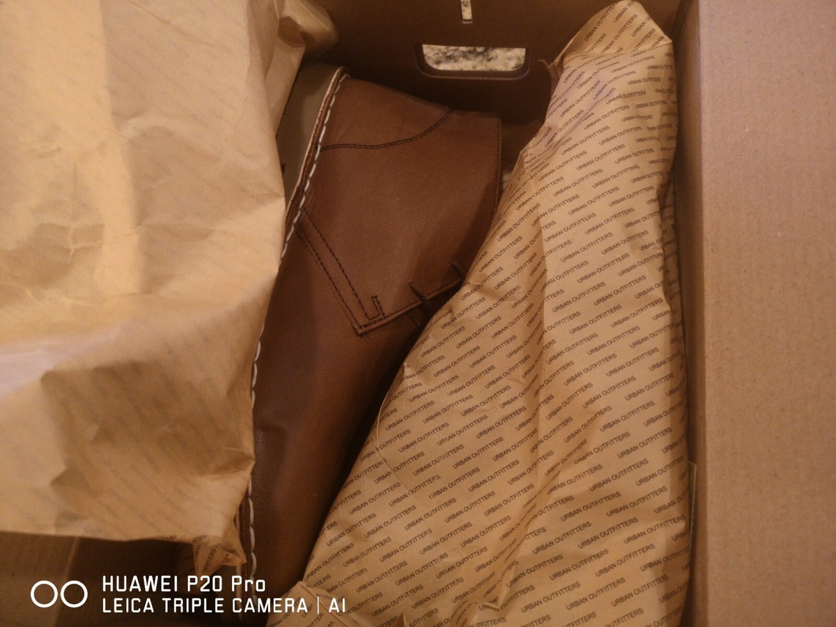 Urban Outfitters Desert Chukka Boots Men
