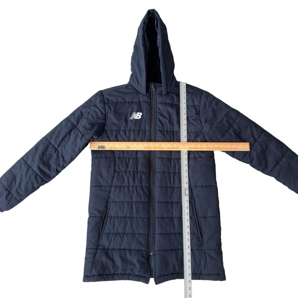 Chaqueta acolchada larga New Balance negra para mujer mediana (M) Foto 4 de 4