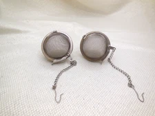 2 Stainless Steel Mesh Tea Ball Strainer Loose Leaf 2.1 Inch Tea Infusers