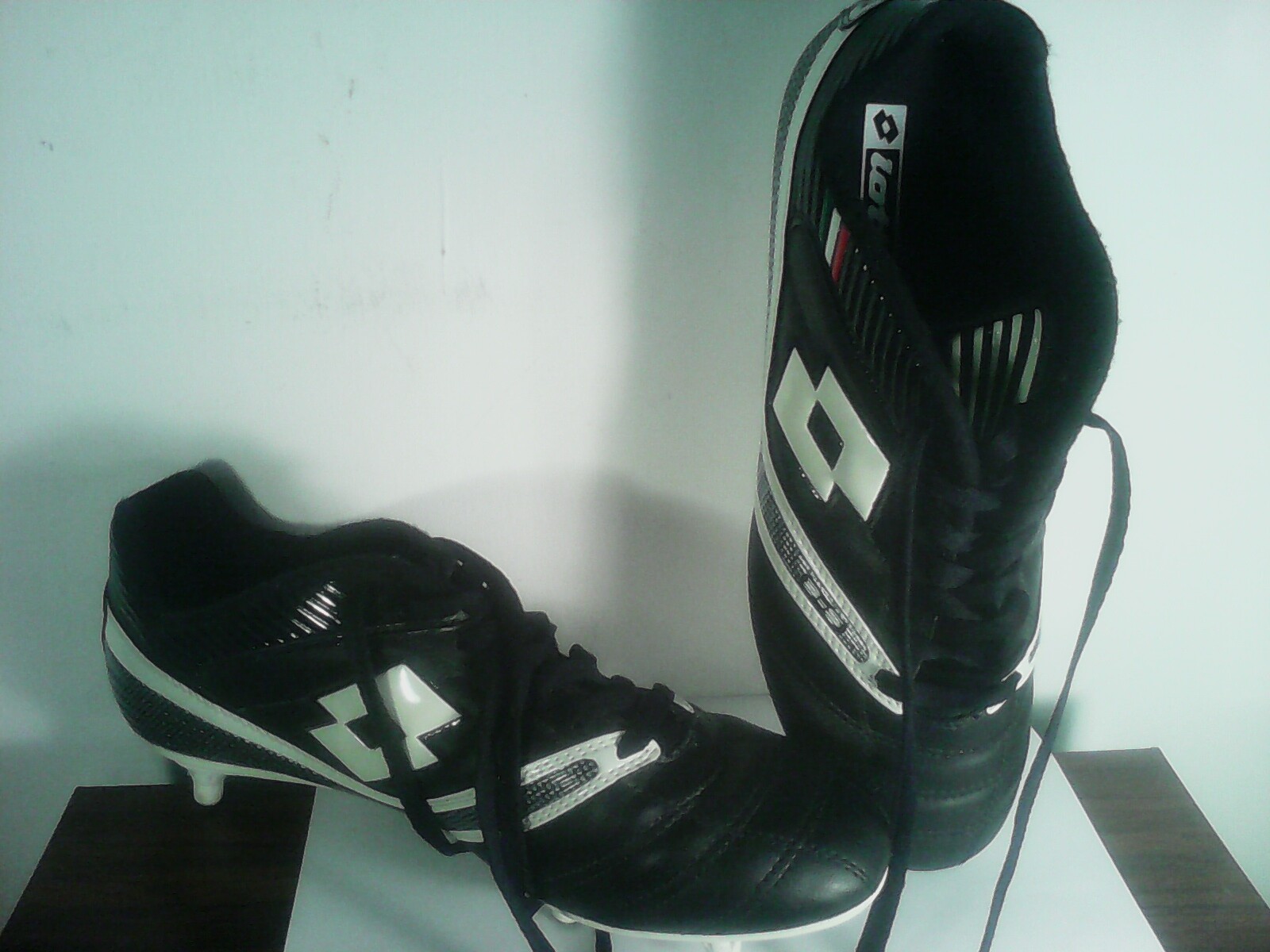 SCARPE VINTAGE DA CALCIO CALCIATORE : ' LOTTO STADIO 90 ' !!!