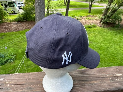Unique New York Yankee House that Ruth Built adjustable cap - Picture 2 of 4