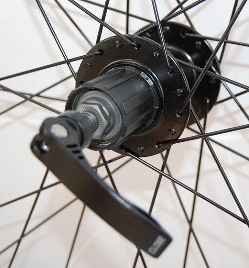 Hinterrad 27,5 "DISC 6-Loch GIANT schwarz incl Reifen MAXXIS IKON - Bild 4 von 4