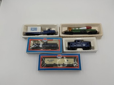 VINTAGE MODEL POWER HO SCALE U.S. AIR FORCE SET TANKER CABOOSE CARS MISSILE