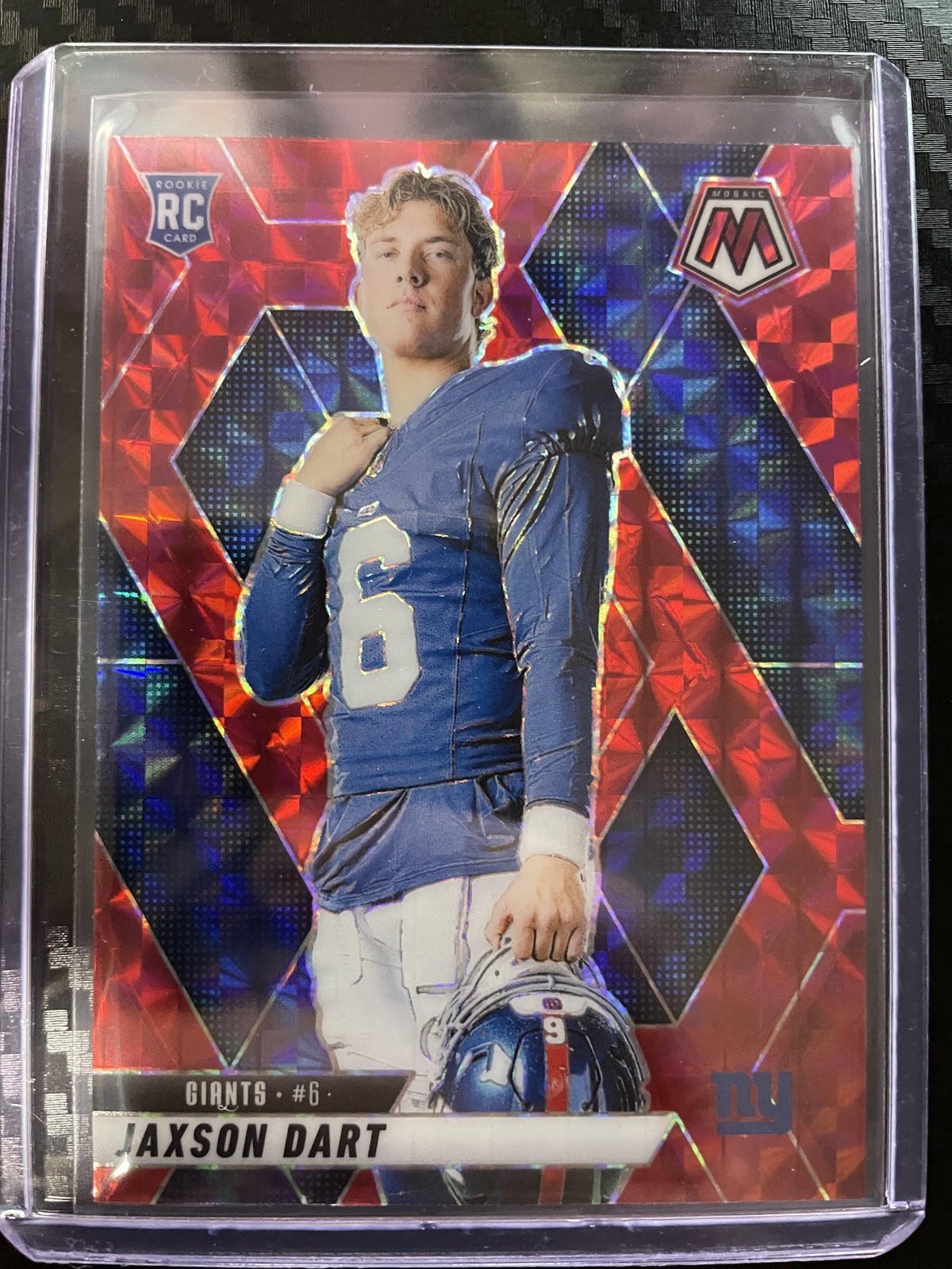 2025 Panini Mosaic #288 Jaxson Dart Variation Mosaic Red SP