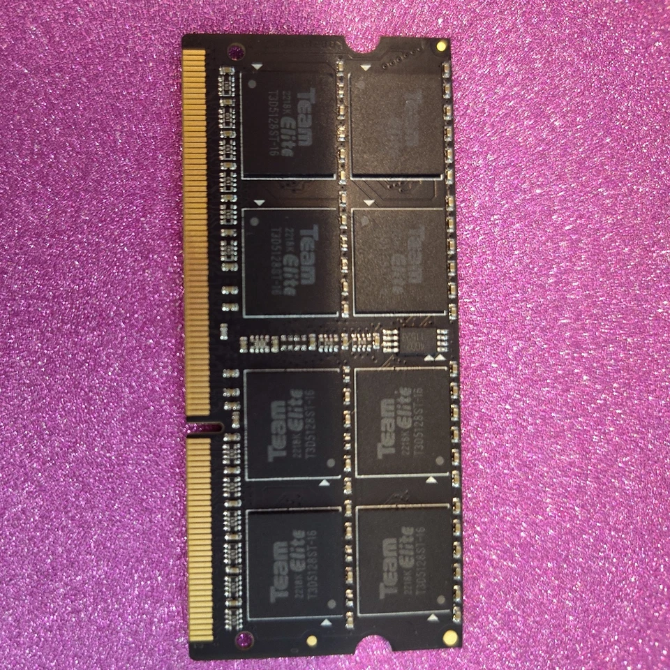 TEAMGROUP Elite 8GB PC3-12800 Unbuffered Non-ECC TED3L8G1600C11-SBK Memory - Image 2 of 2