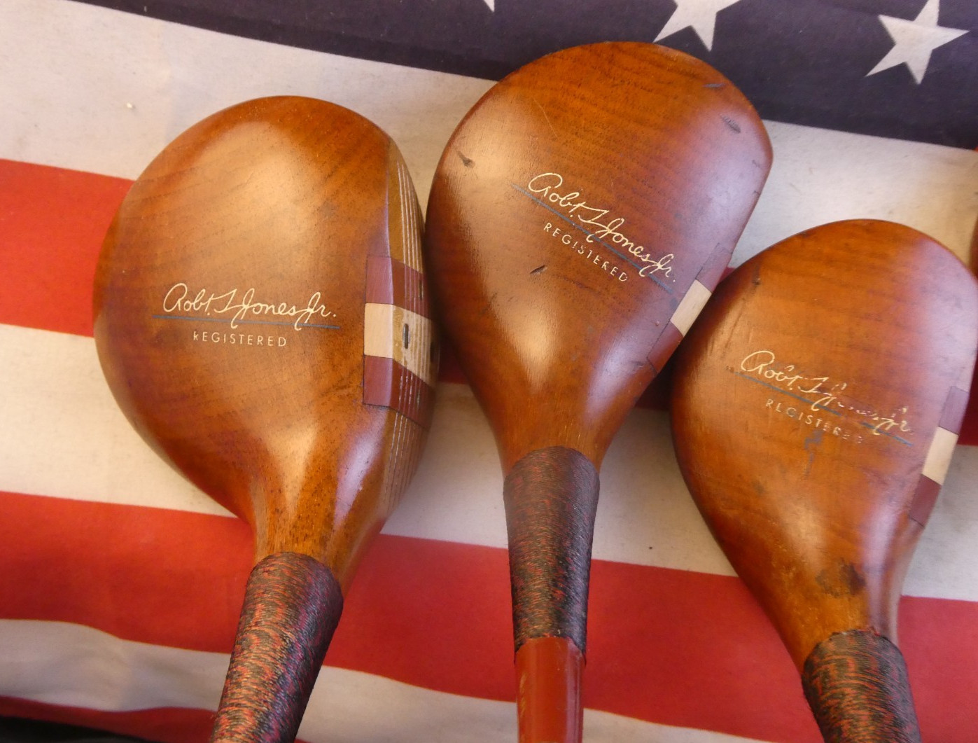 как выглядит Vintage Rare LH Spalding Robt. T. Bobby Jones Jr. Model 38 Registered Golf Woods фото