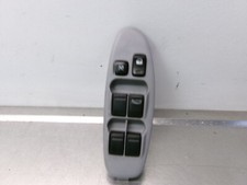NISSAN ALMERA TINO 2004 Electric Window Switch O/S/F Hatch 5dr: 71112