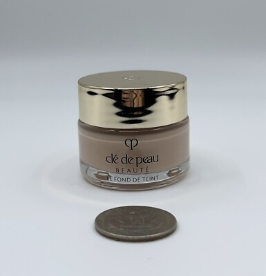 Cle de Peau Beaute Le Fond De Teint The Foundation 0.56oz / 15ml Choose Shade Ne