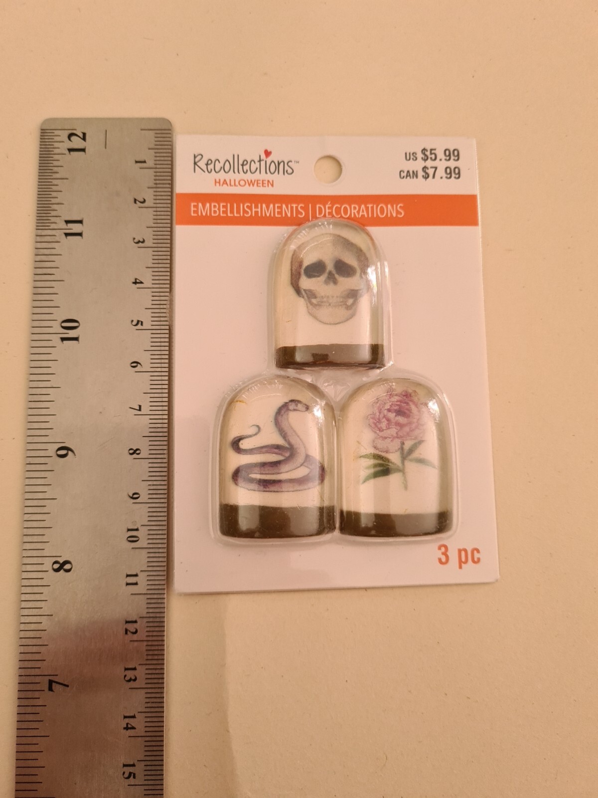 RECOLLECTIONS HALLOWEEN EMBELLISHMENTS CLOCHES BNIP *LOOK*