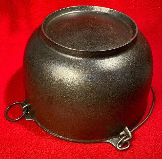 Griswold ERIE Cast Iron 2 Kettle 784 Yankee Bowl eBay