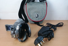 Canon DC40E Digital DVD R/RW Handheld Video Camera With Battery  Charger