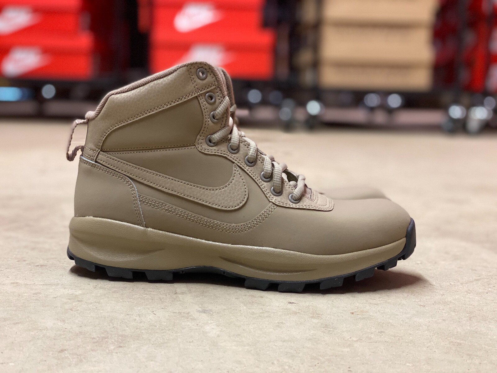nike manoadome boots