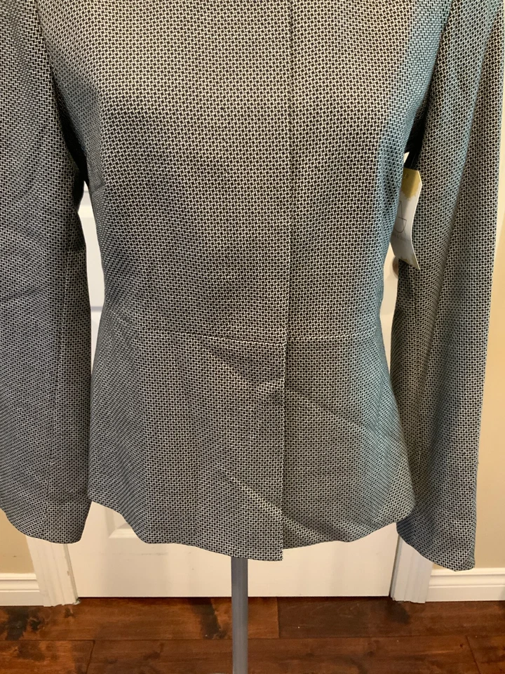 Chaqueta sin cuello cosida en cruz de lana blanca y negra Max Mara, talla 12 (EE. UU.) Foto 3 de 4