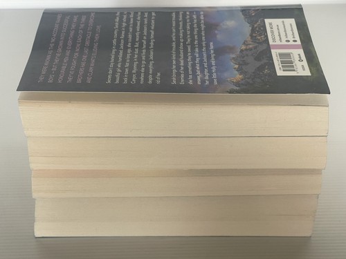 Mills & Boon Books x4 (pb) Against The Wind/Fire, The Fearless One, Broken Spur - Picture 4 of 5