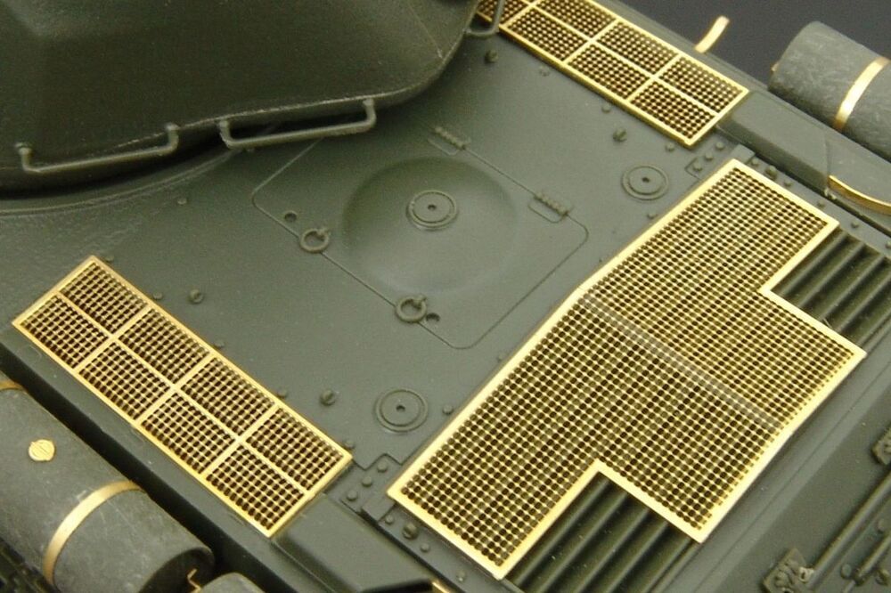 Hauler Models HLX48326 - 1:48 JS-2 Engine Grills - Accessories