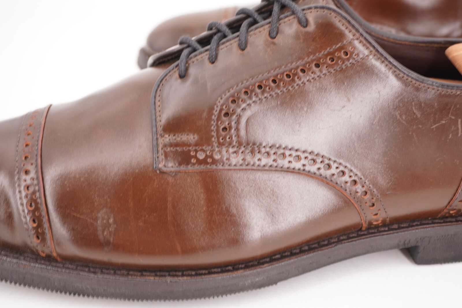 $845 | ALLEN EDMONDS BENTON 15 D CAP TOE BLUCHER BROWN CIGAR SHELL CORDOVAN image 10