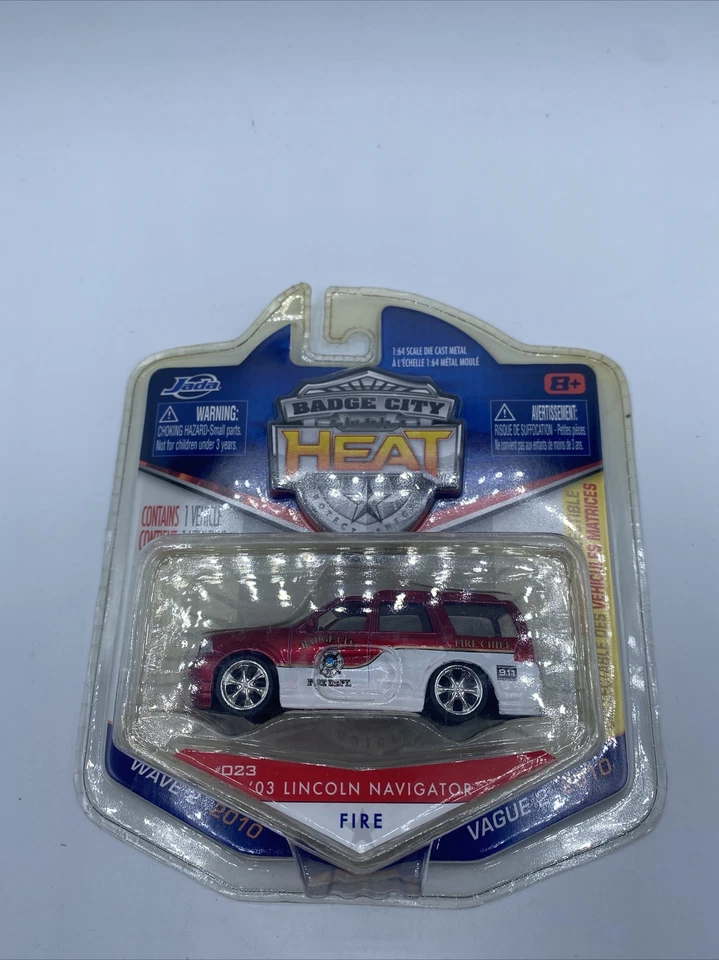 Игрушечный значок JADA City Heat No023 03 Lincoln Navigator Fire Department Wave 2 - Изображение 3 из 4