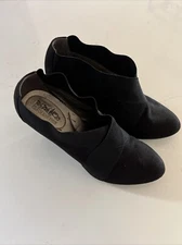 Coach And Four Booties Womens 7.5 Black Suede Slip On Cone Heel Ankle Boots