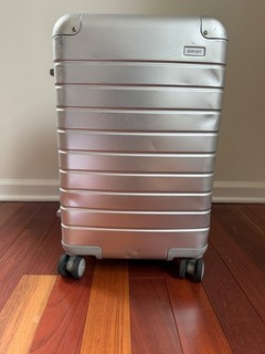 Away The Bigger Carry On: Aluminum Edition in Silver Used