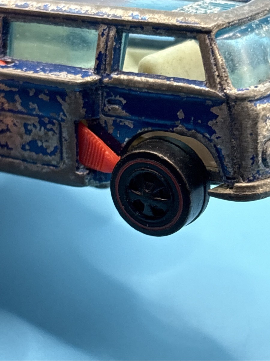Hot Wheels Redline Volkswagen Beach Bomb Blue Side Loading Repro