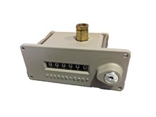 DANAHER CONTROLS 703006008 / 703006008 (NEW IN BOX)