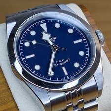 TUDOR Black Bay One 41 mm M79540-0004 with extra stainless steel bracelet 2