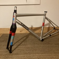 Tifosi rostra Size Small