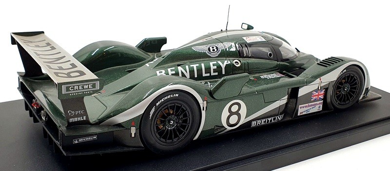 AUTOart 1/18 Scale Diecast - Bentley Speed 8 Le Mans 24h