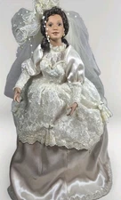 Judy BELLE WEDDING PORCELAIN DOLL WITH EARRINGS 80's To 90's